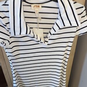 New Beach Swim 🏊 Cover Up Dress, mini, size Large, stretch, black & white, Vneck